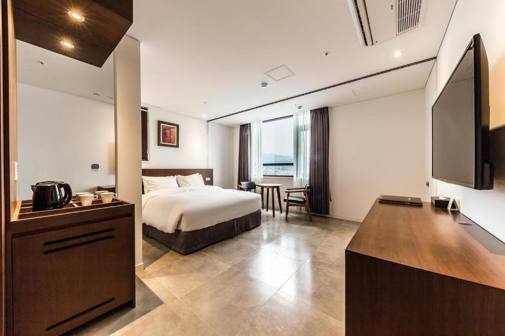 Cs Premier Hotel Сеул Экстерьер фото