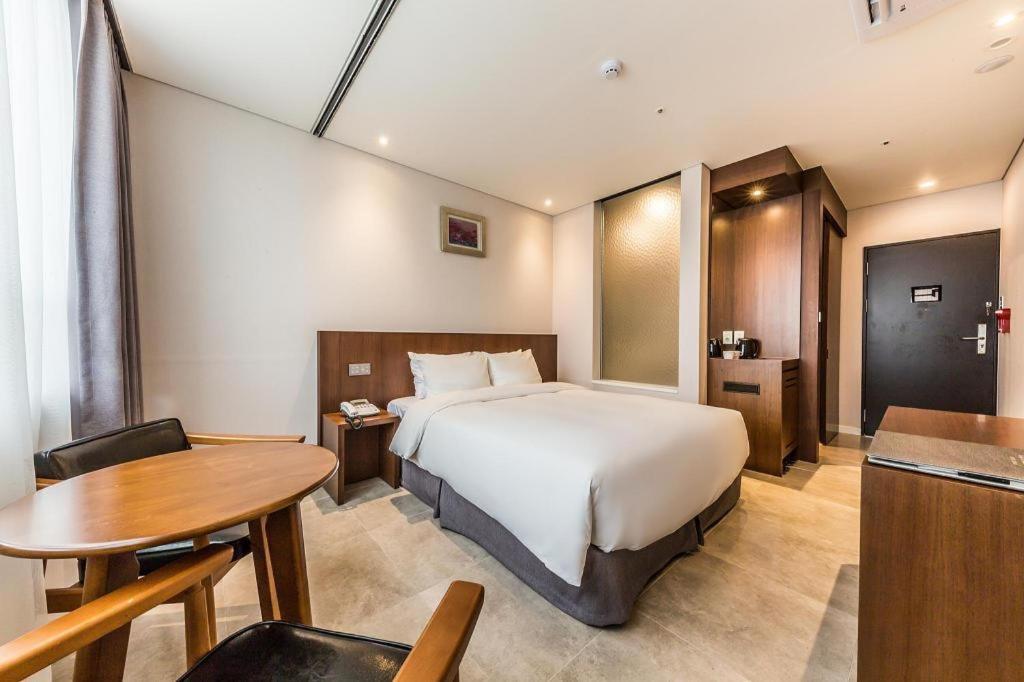 Cs Premier Hotel Сеул Экстерьер фото
