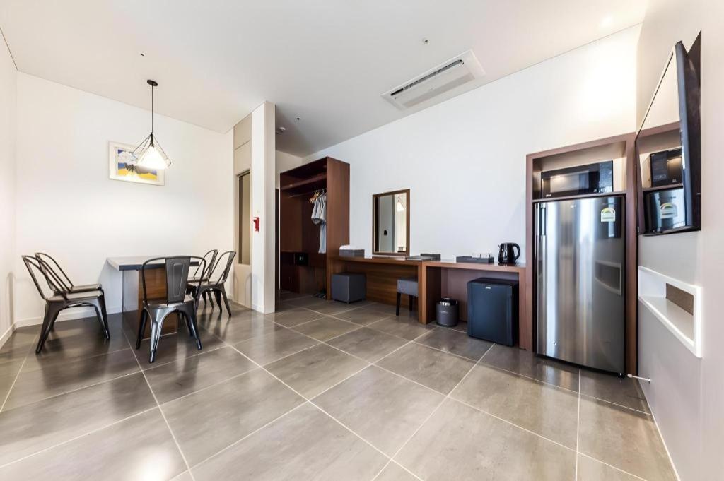 Cs Premier Hotel Сеул Экстерьер фото
